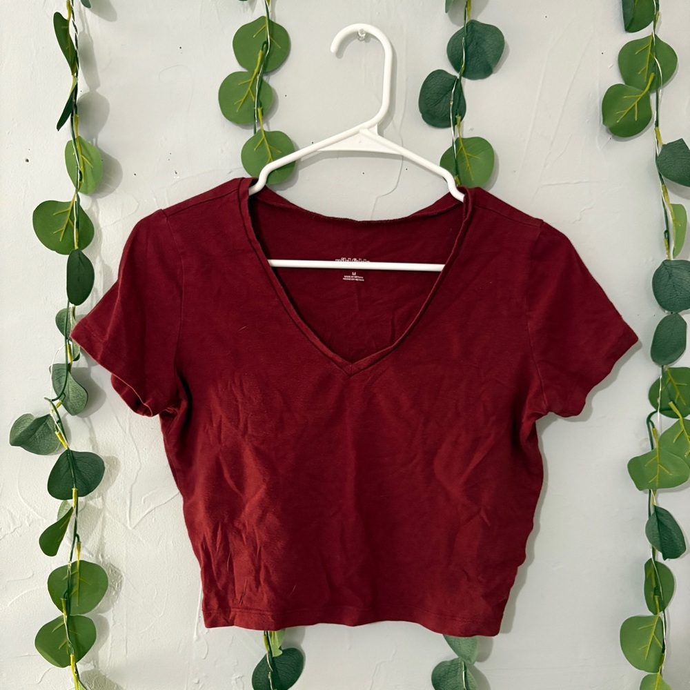 Women's V-Neck Burgundy Top